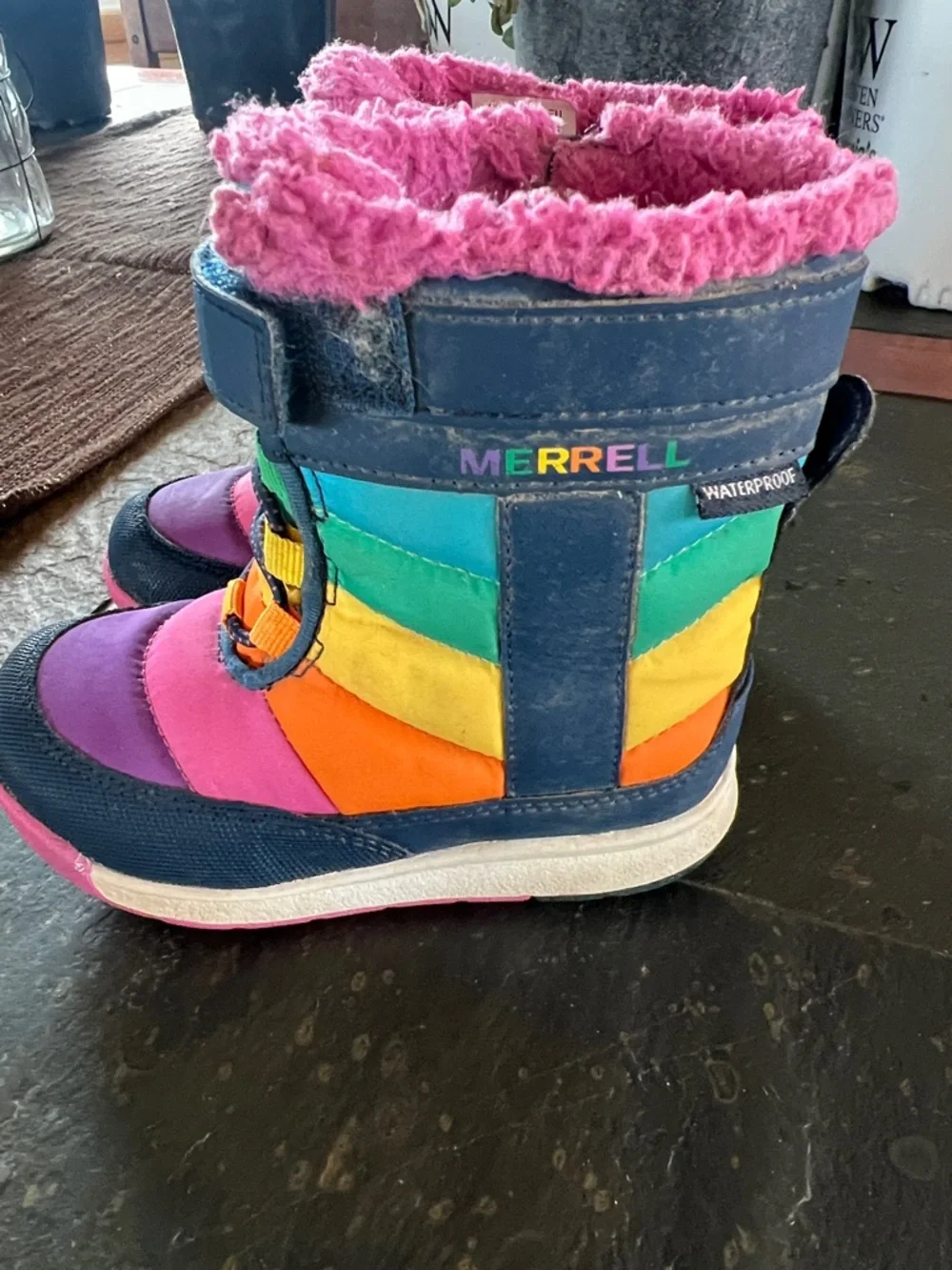 Merrell Rainbow Kids Waterproof Boots with Pink Faux Fur Sz 8